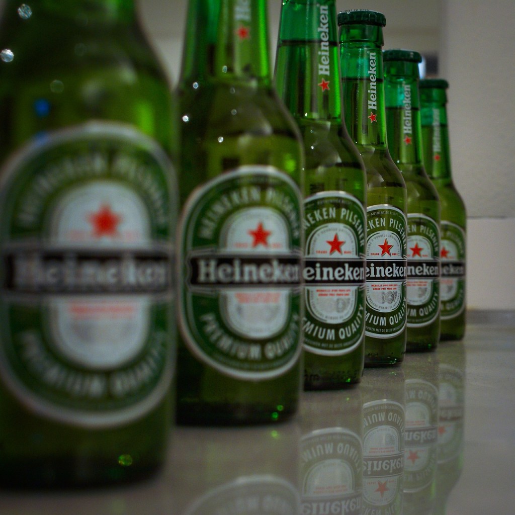Economize em três Heinekens e ganhe até 15&nbsp;mil