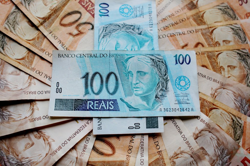 Quanto eu preciso investir para conseguir R$1 mil de renda ao&nbsp;mês?